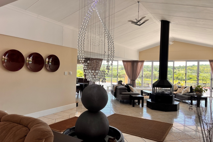5 Bedroom Property for Sale in East London Rural Eastern Cape